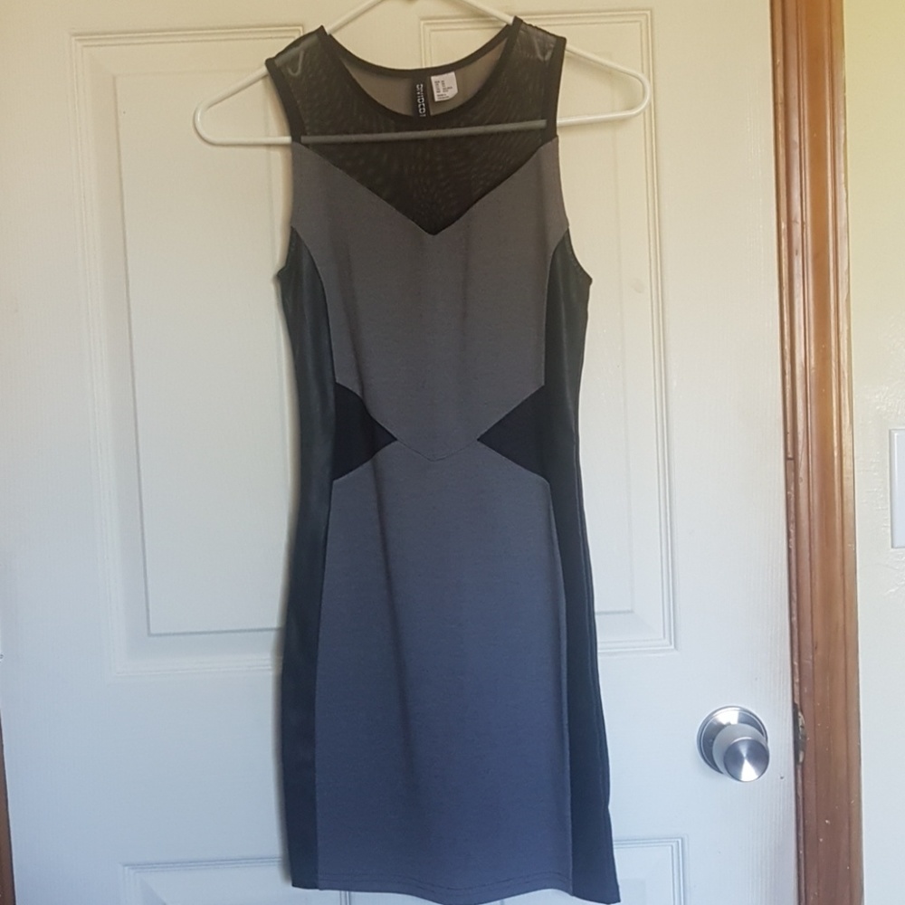 Divided h&m dress sleeveless